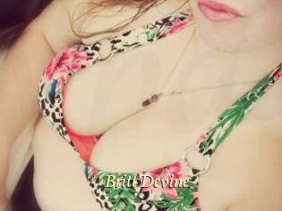Britt_Devine