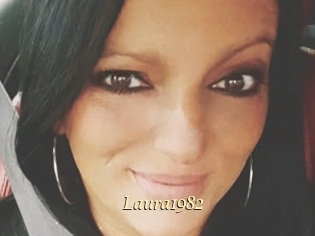 Laura1982
