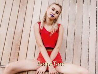 LauraTurn