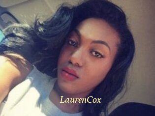 Lauren_Cox