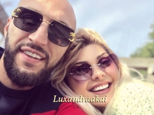 Luxandraakai