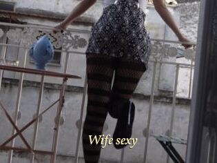 Wife_sexy